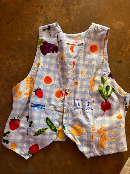 Lisa Says Gah Jackets & Blazers - Lisa Says Gah alfresco Fruit & Garden Print Vest